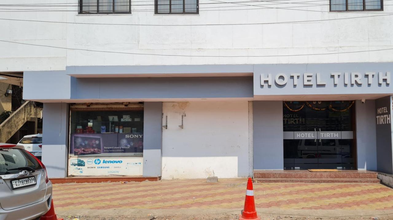 Hotel Tirth Ankleshwar エクステリア 写真