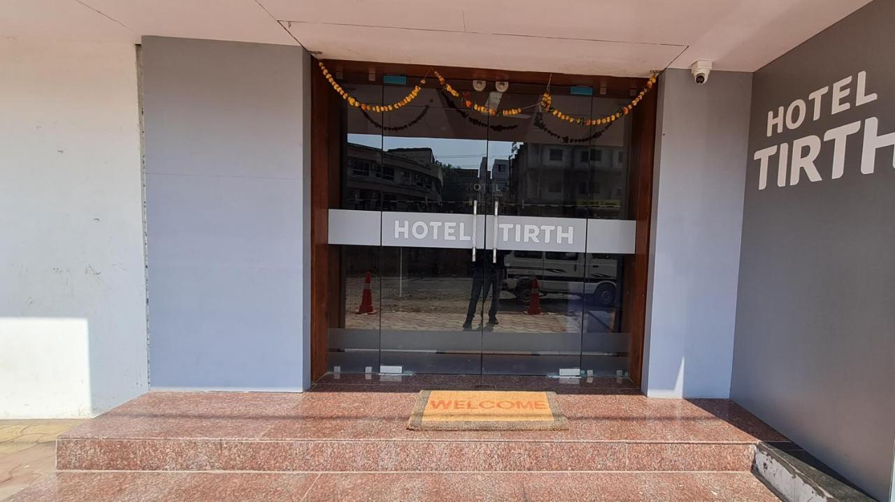 Hotel Tirth Ankleshwar エクステリア 写真